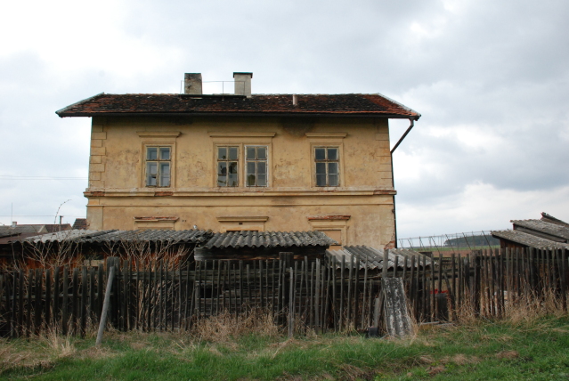 Chrášťany - Nádraží na Kolešovce