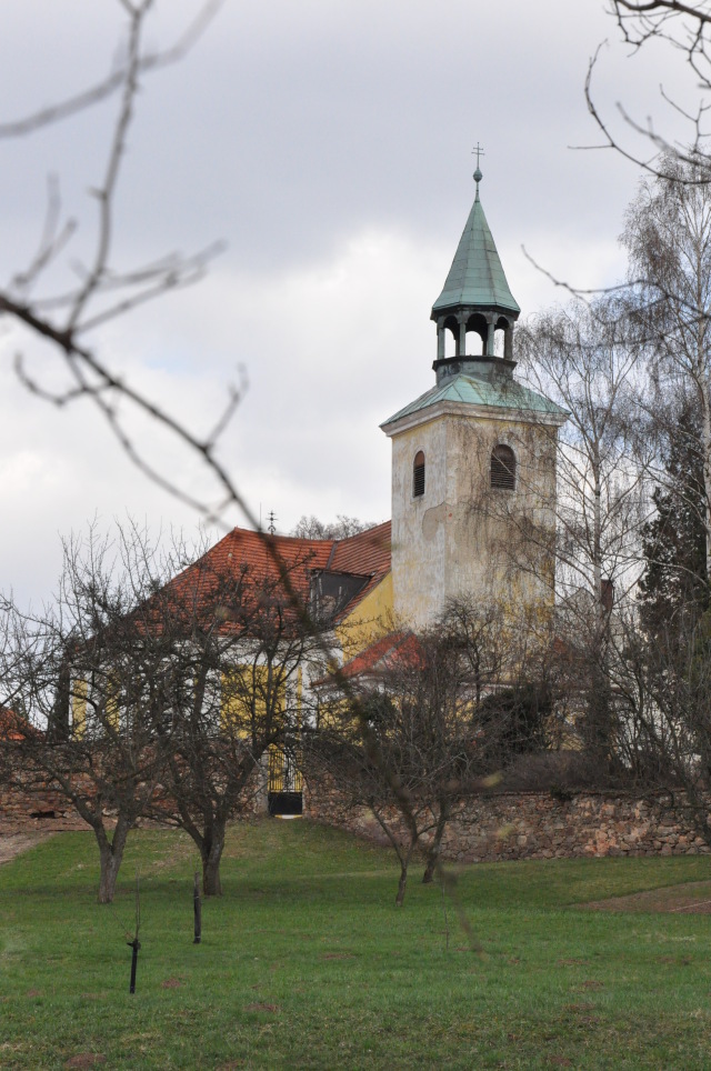 Jesenice - Kostel svatého Petra a Pavla