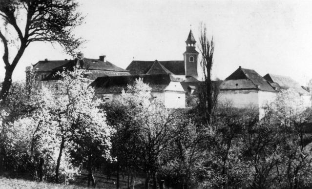 Jesenice - Kostel svatého Petra a Pavla