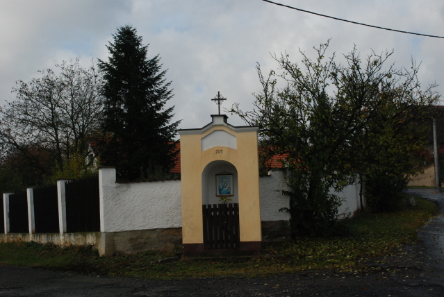 Kolešovice, Heřmanov - Kaplička v obci