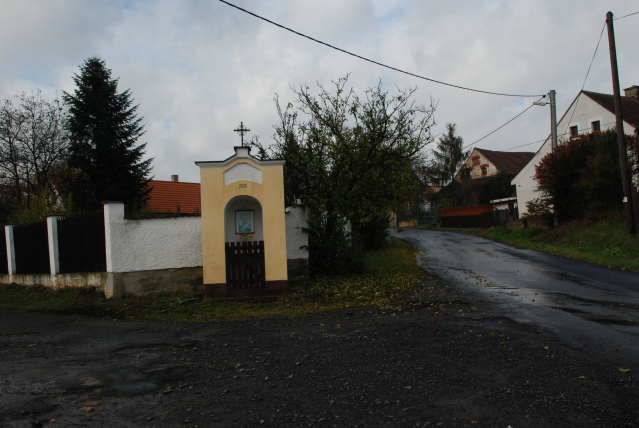 Kolešovice, Heřmanov - Kaplička v obci