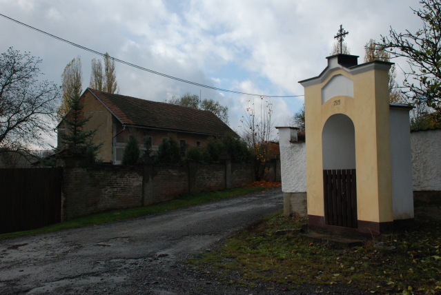 Kolešovice, Heřmanov - Kaplička v obci