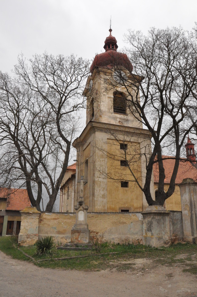 Kolešovice - Kostel svatého Petra a Pavla