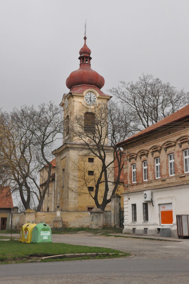 Kolešovice - Kostel svatého Petra a Pavla
