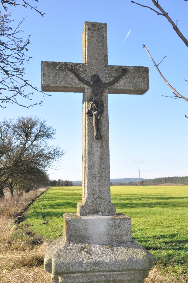 Čistá - Kříž u rozcestí na Zátiší