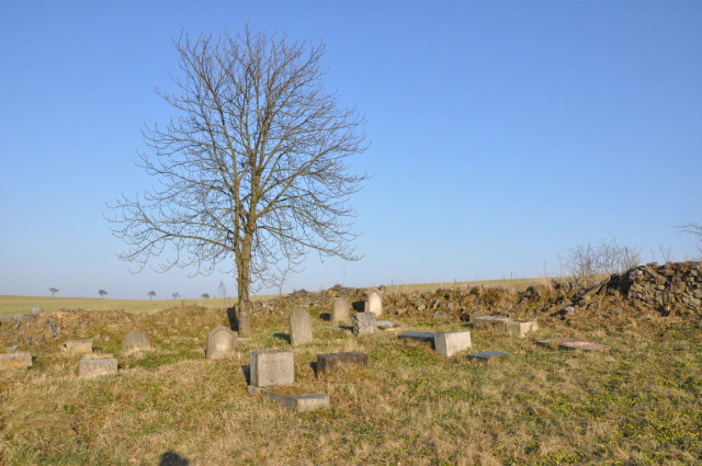 Slabce, Rousínov - Židovský hřbitov