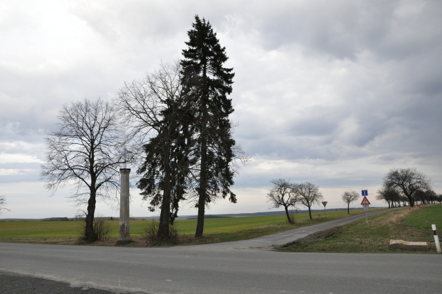 Slabce, Skupá - Kříž na Malé Slabce