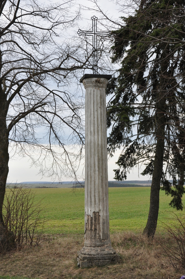 Slabce, Skupá - Kříž na Malé Slabce