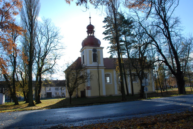 Kněževes - Kostel svatého Jakuba Většího