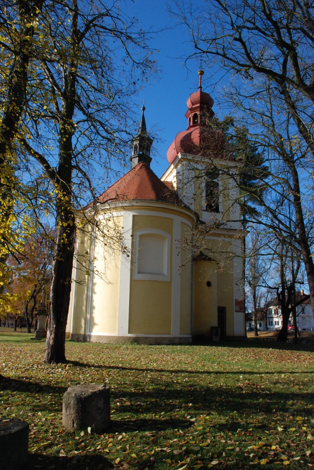 Kněževes - Kostel svatého Jakuba Většího