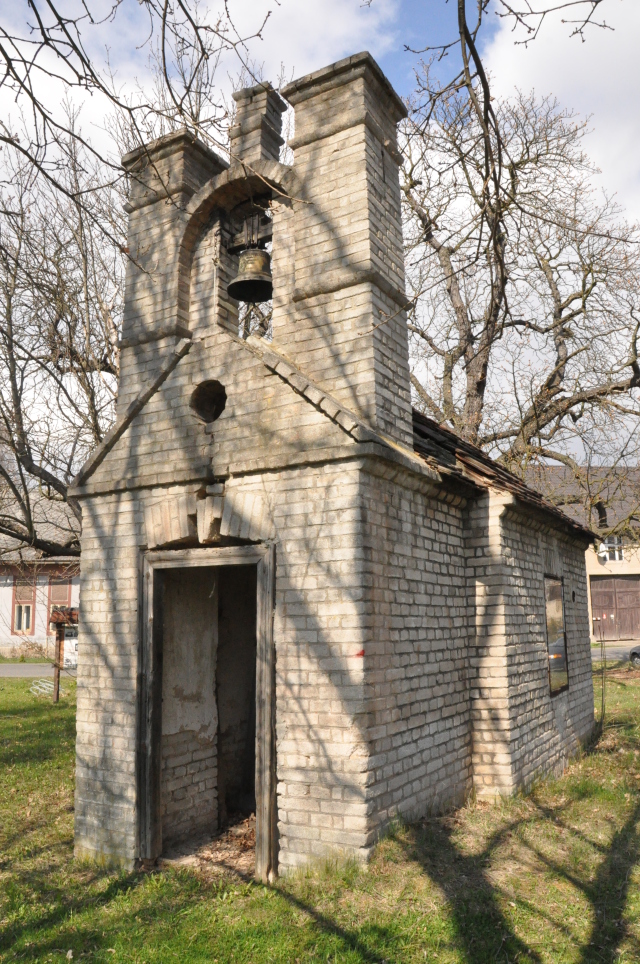 Kolešovice, Zderaz - Zvonice na návsi