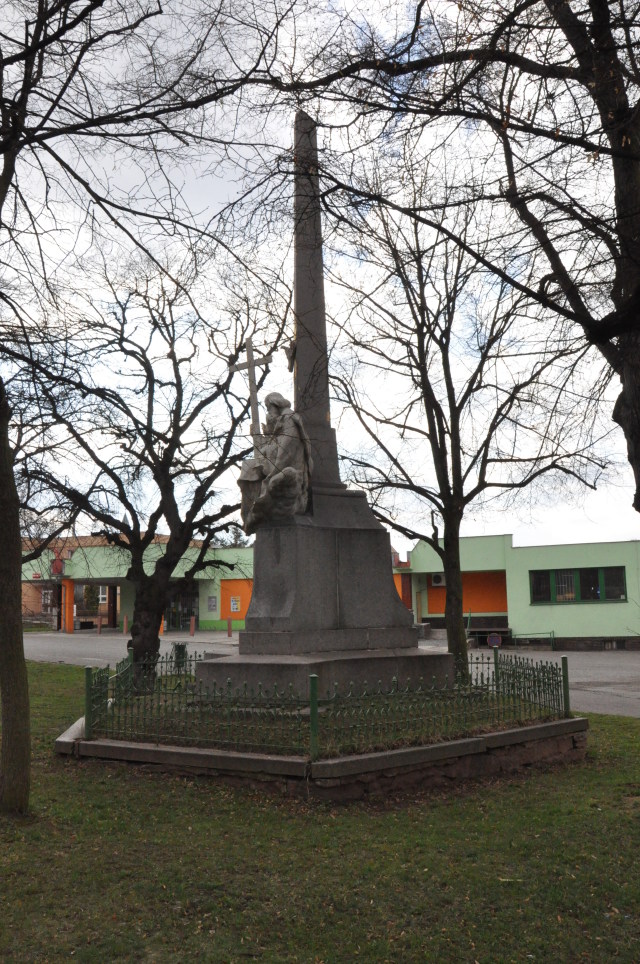 Jesenice - Sousoší svaté Trojice