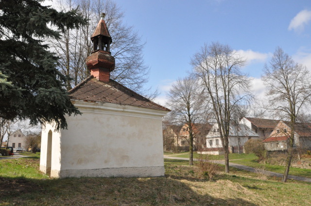 Jesenice, Kosobody - Kaple se zvonicí