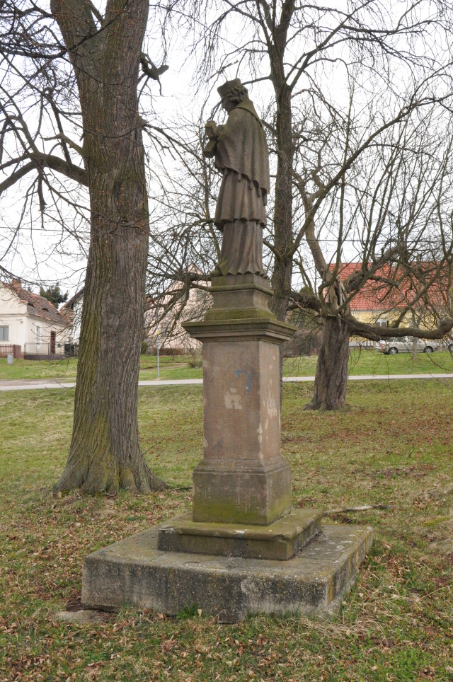 Jesenice, Podbořánky - Socha svatého Jana Nepomuckého