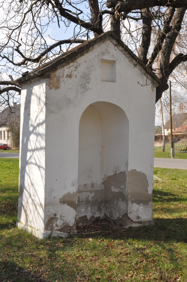 Kolešovice, Zderaz - Kaplička na návsi