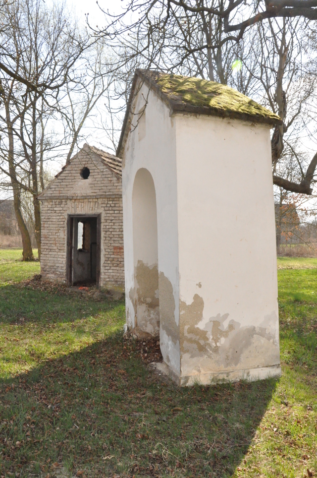 Kolešovice, Zderaz - Kaplička na návsi