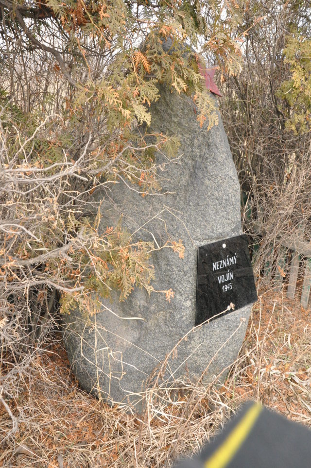 Lubná - Pomník rudoarmejci