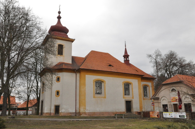 Lužná - Kostel svaté Barbory