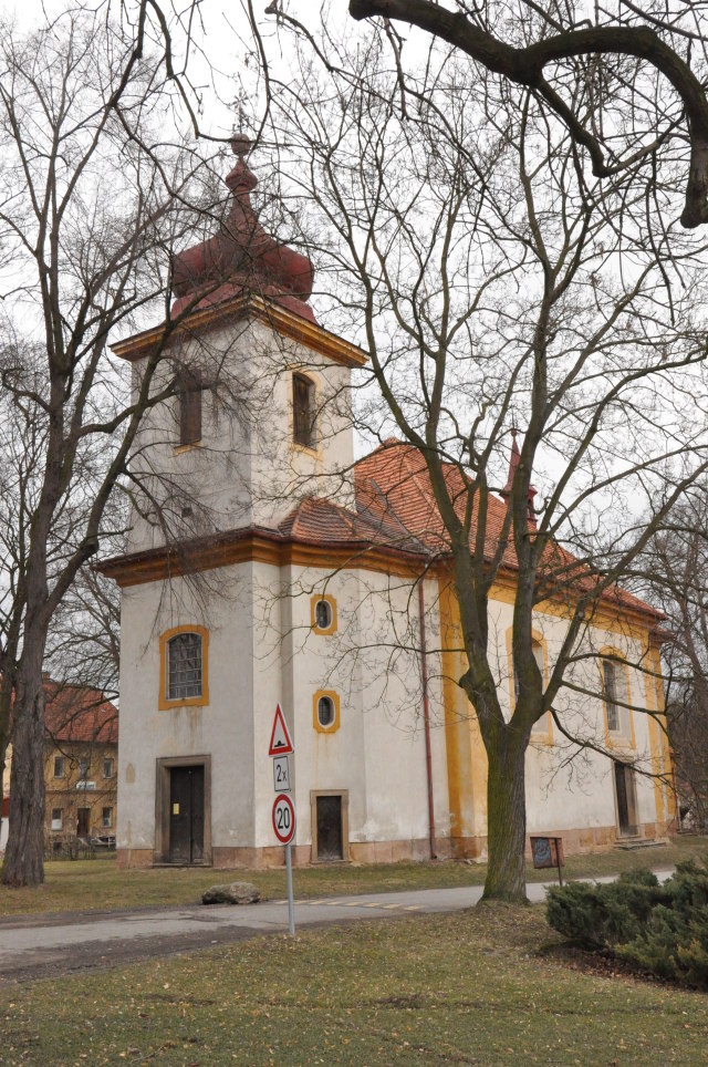 Lužná - Kostel svaté Barbory
