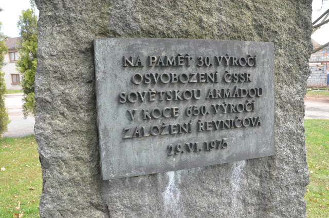 Řevničov - Pomník osvobození Rudou armádou
