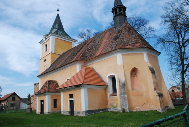 Řevničov - Kostel svatého Petra a Pavla