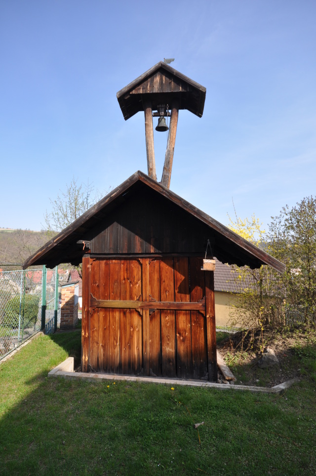 Roztoky - Dřevěná zvonička