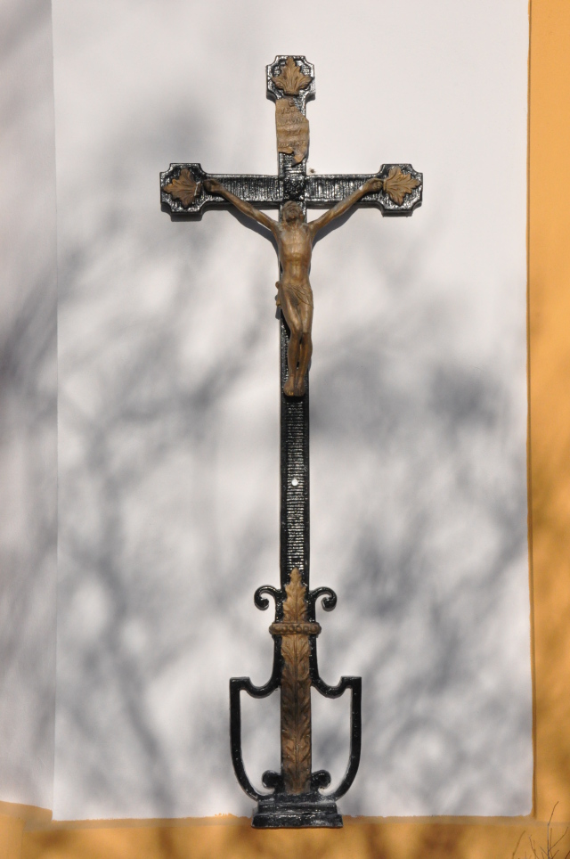 Čistá - Kříž na kostele svatého Václava
