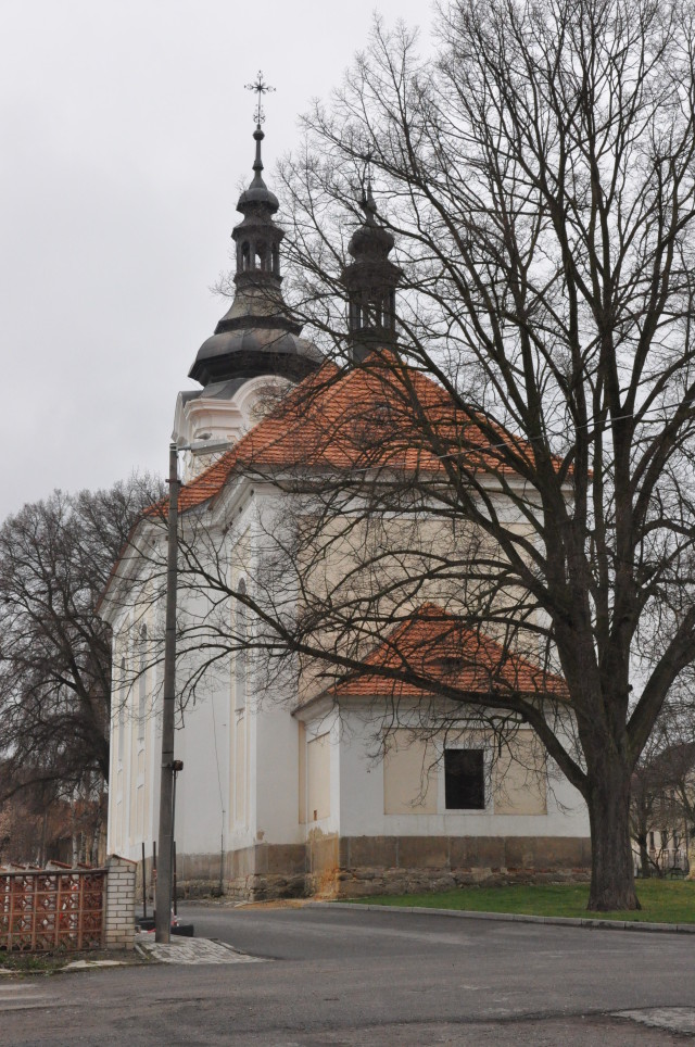 Hředle - Kostel Všech Svatých