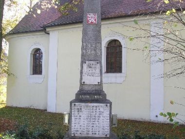 Hořesedly - Pomník obětem II. světové války