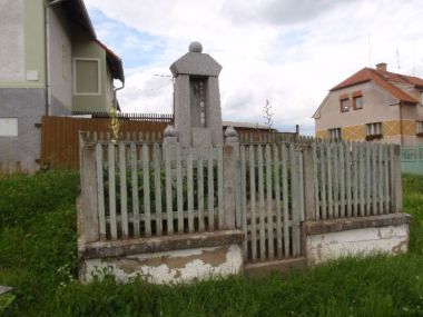 Hřebečníky, Novosedly - Pomník obětem I. světové války