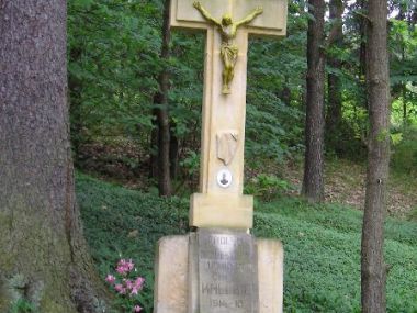 Velká Buková,  Kalubice - Kříž na Velkou Bukovou