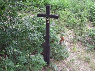 Velká Buková - Dřevěný kříž na Kalubici