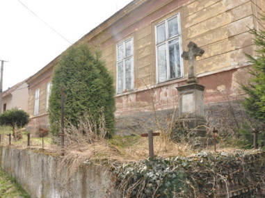 Jesenice, Chotěšov - Kříž u bývalé školy