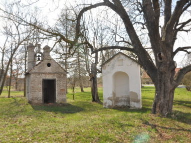 Kolešovice, Zderaz - Kaplička na návsi