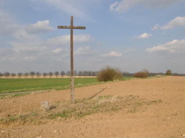 Pavlíkov, Skřivaň - Dřevěný kříž