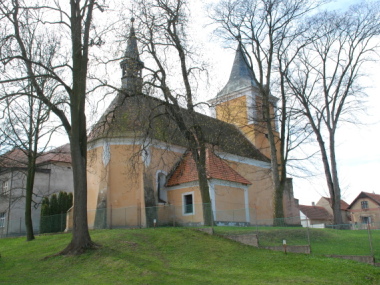 Řevničov - Kostel svatého Petra a Pavla