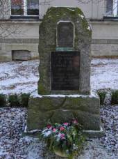 Šípy, Milíčov - Pomník obětem I. světové války