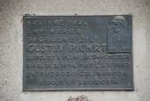 Lužná - Pamětní deska Gustavu Pichrtovi